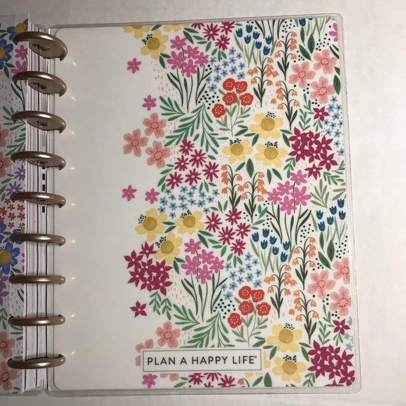 The Happy Planner Classic 18 Month Vertical Layout You Are Beautiful - Picture 7 of 10
